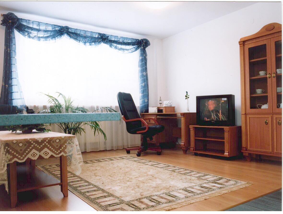Gosciniec Tombor Aparthotel Катовице Екстериор снимка